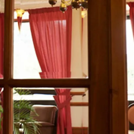 Hotel Grand De France 3*