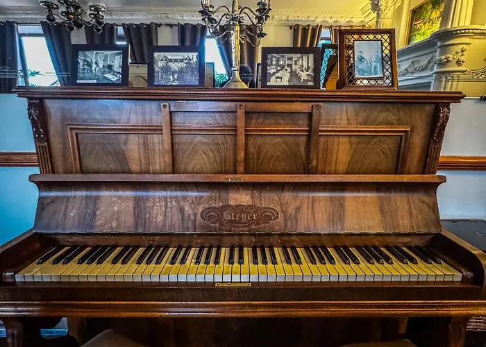 Grand De France Hotel 3*