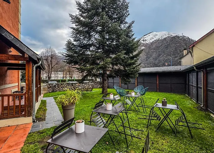 Отель Grand De France