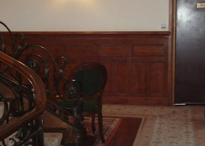 Отель Grand De France Пьерфит-Несталас